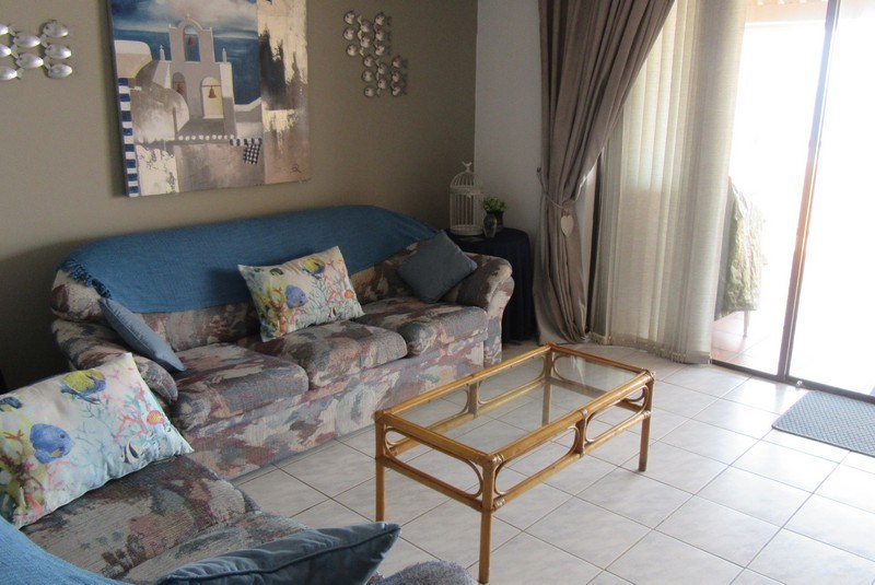 Del Este 5 - Self Catering Accommodation in Manaba